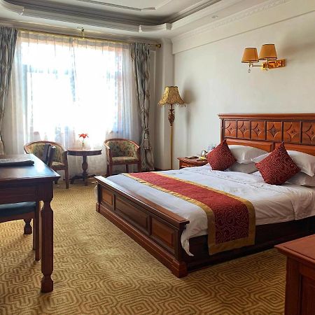 Asia & Africa Hotel أنتاناناريفو المظهر الخارجي الصورة